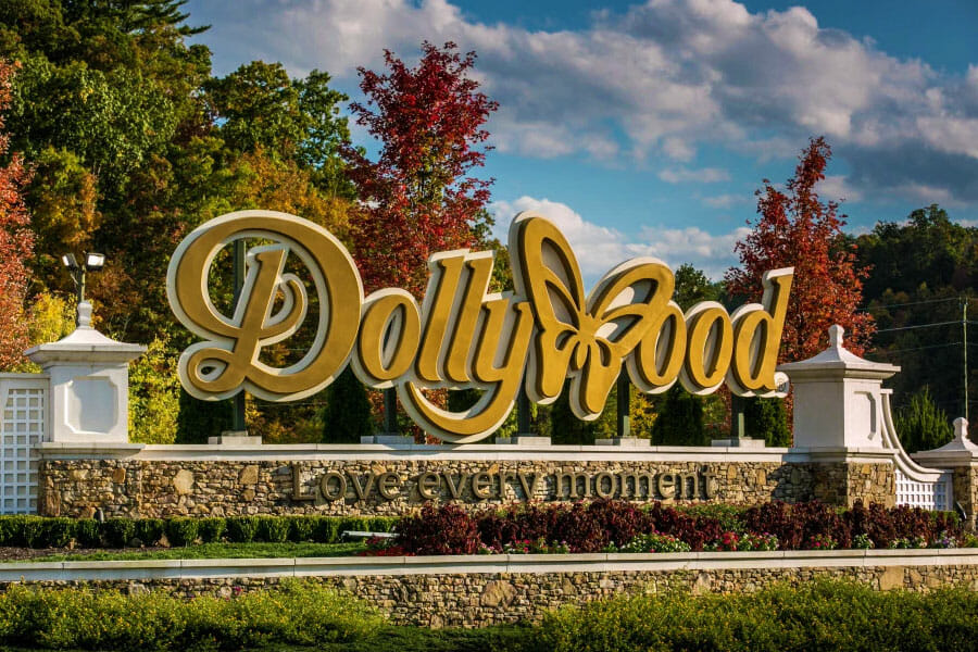 4 Day Stay + 150 Dollywood Credit Gatlinburg Vacation Packages