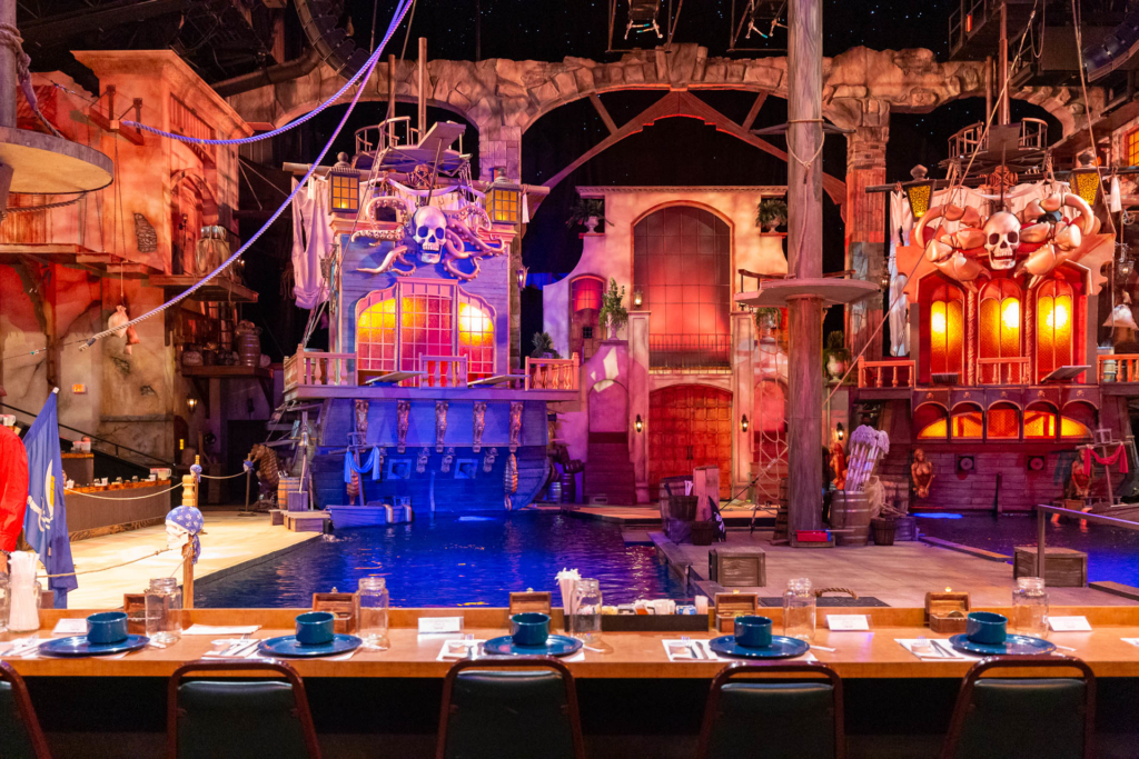 pirates voyage and dinner show